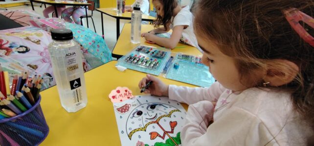 Ploaie funny cu „Ape curate asumate”, de Ziua Internaţionalǎ a Umbrelei